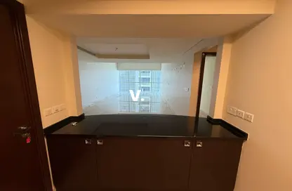 Apartment - 1 Bedroom - 2 Bathrooms for rent in Sama Tower - Sheikh Zayed Road - Dubai