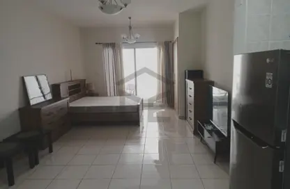 Apartment - Studio - 1 Bathroom for rent in Mulberry 2 - Emirates Gardens 2 - Jumeirah Village Circle - Dubai