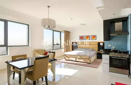 Living / Dining Room image for: Apartment - 1 Bathroom for sale in Capital Bay Tower A - Capital Bay - Business Bay - Dubai, Image 1
