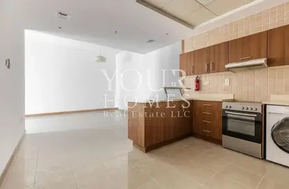 Apartment - 1 Bedroom - 2 Bathrooms for sale in Sulafa Tower - Dubai Marina - Dubai