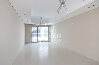 Empty Room image for: Apartment - 2 Bedrooms - 3 Bathrooms for rent in API 1000 - Umm Al Sheif - Dubai, Image 1