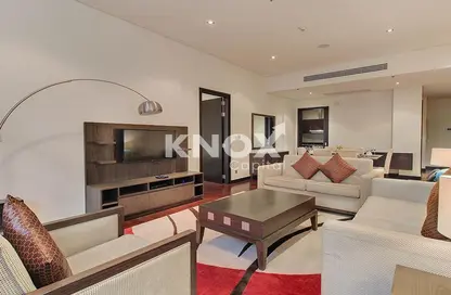 Living Room image for: Apartment - 2 Bedrooms - 3 Bathrooms for sale in Royal Amwaj Residences North - The Royal Amwaj - Palm Jumeirah - Dubai, Image 1