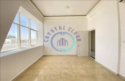 Apartment - 3 Bedrooms - 2 Bathrooms for rent in Al Khabisi - Al Ain