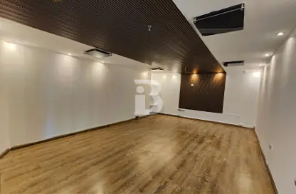 Office Space - Studio for rent in Al Falah Tower - Corniche Road - Abu Dhabi