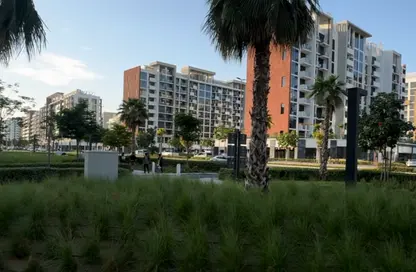 Retail - Studio for rent in Azizi Riviera 21 - Meydan One - Meydan - Dubai