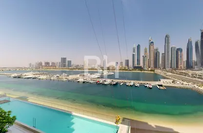 Apartment - 3 Bedrooms - 4 Bathrooms for sale in Sunrise Bay - EMAAR Beachfront - Dubai Harbour - Dubai
