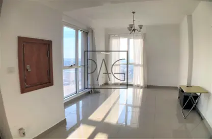 Empty Room image for: Apartment - 1 Bedroom - 2 Bathrooms for sale in Lakeside Tower D - Lakeside Residence - Dubai Production City (IMPZ) - Dubai, Image 1