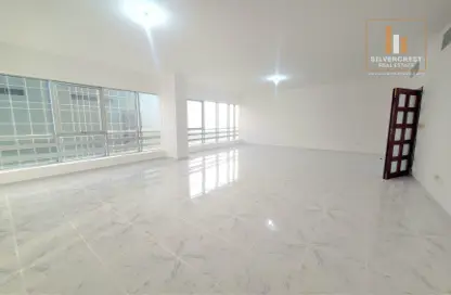 Apartment - 3 Bedrooms - 4 Bathrooms for rent in Al Sawari Tower - Al Khalidiya - Abu Dhabi
