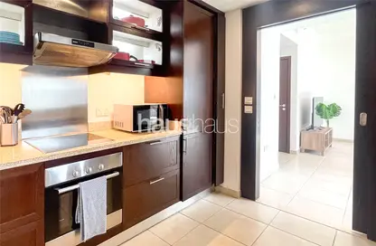 صورة لـ مطبخ شقة - غرفة نوم - 2 حمامات للبيع في ذا ريزيدنس 5 - برج ريزيدنس - دبي وسط المدينة - دبي ، صورة رقم 1