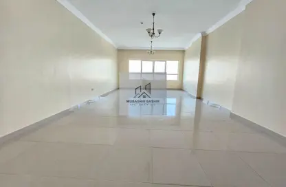 Apartment - 3 Bedrooms - 3 Bathrooms for rent in Al Khan Lagoon Tower - Al Khan Lagoon - Al Khan - Sharjah Apartment - 3 Bedrooms - 3 Bathrooms for rent in Al Khan Lagoon Tower - Al Khan Lagoon - Al Khan - Sharjah