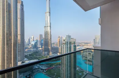 Balcony image for: Apartment - 3 Bedrooms - 3 Bathrooms for rent in Act Towers - Opera District - Downtown Dubai - Dubai, Image 1