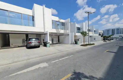 Villa - 4 Bedrooms - 5 Bathrooms for rent in West Village - Al Furjan - Dubai