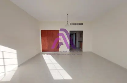 Apartment - Studio - 1 Bathroom for rent in P16 - France Cluster - International City - Dubai