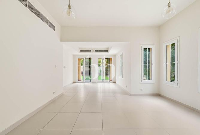 16008186 - Property Image 2