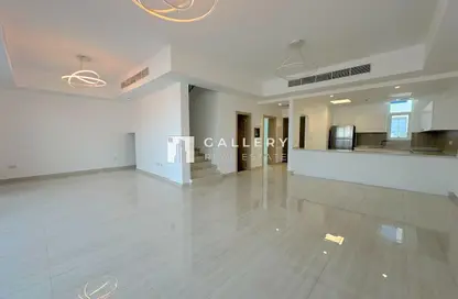تاون هاوس - 4 غرف نوم - 4 حمامات للايجار في إنتيما فيلاز - قمم النصر - مدينة دبي الرياضية - دبي
