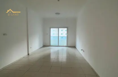 Apartment - 2 Bedrooms - 3 Bathrooms for rent in Al Majaz 3 - Al Majaz - Sharjah