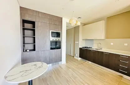 Apartment - Studio - 1 Bathroom for rent in Park View Tower - Jumeirah Village Circle - Dubai