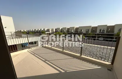 Terrace image for: Townhouse - 3 Bedrooms - 4 Bathrooms for sale in Parkside 1 - EMAAR South - Dubai South (Dubai World Central) - Dubai, Image 1