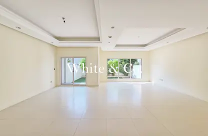 Townhouse - 3 Bedrooms - 4 Bathrooms for rent in Redwood Park - Jumeirah Golf Estates - Dubai