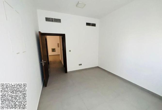 15737986 - Property Main Image