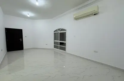 Apartment - Studio - 1 Bathroom for rent in Mohamed Bin Zayed Centre - Mohamed Bin Zayed City - Abu Dhabi