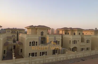 صورة لـ مبنى خارجي فيلا - 4 غرف نوم - 8 حمامات للبيع في بوابة الشرق - بني ياس شرق - بني ياس - أبوظبي ، صورة رقم 1