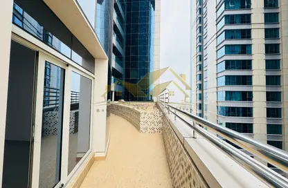 Apartment - 1 Bedroom - 2 Bathrooms for rent in Blue Tower - Sheikh Zayed Road - Dubai