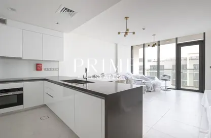 شقة - 2 غرف نوم - 3 حمامات للبيع في مساكن 13 - المنطقة وان - مدينة الشيخ محمد بن راشد - دبي