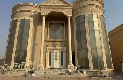فيلا - 4 غرف نوم - 5 حمامات للايجار في الرفاع - رأس الخيمة