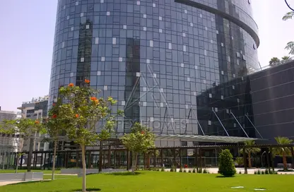 Apartment - 2 Bedrooms - 5 Bathrooms for rent in Sky Tower - Shams Abu Dhabi - Al Reem Island - Abu Dhabi