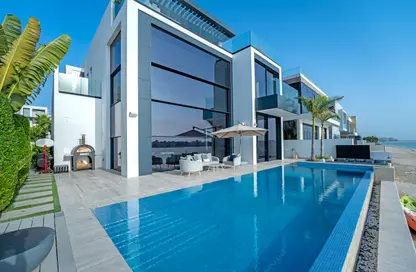 Villa - 5 Bedrooms - 6 Bathrooms for sale in Garden Homes Frond N - Garden Homes - Palm Jumeirah - Dubai