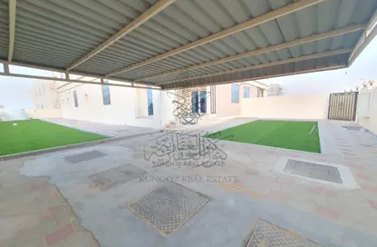 فيلا - 5 غرف نوم - 6 حمامات للبيع في الرقيبة - السيوح - الشارقة