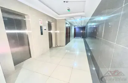 شقة - غرفة نوم - 2 حمامات للايجار في بناية مويليح 29 - مويلح - الشارقة