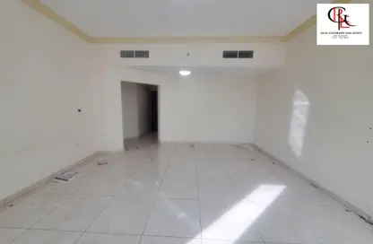 Apartment - 2 Bedrooms - 2 Bathrooms for rent in Shabiya 10 - Shabiya - Mussafah - Abu Dhabi