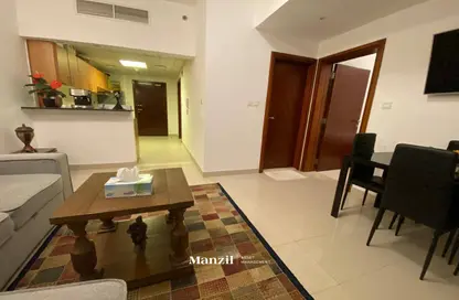 شقة - غرفة نوم - 2 حمامات للايجار في برج الكريكت - مدينة دبي الرياضية - دبي