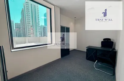 Office Space - Studio - 2 Bathrooms for rent in Hamdan Street - Abu Dhabi