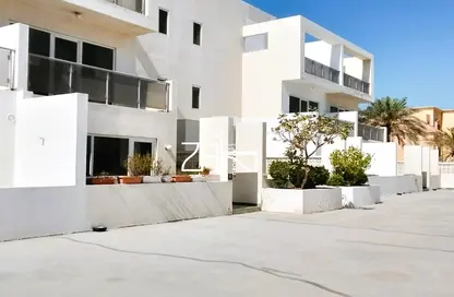 Villa - 7 Bedrooms for rent in Khalifa City - Abu Dhabi