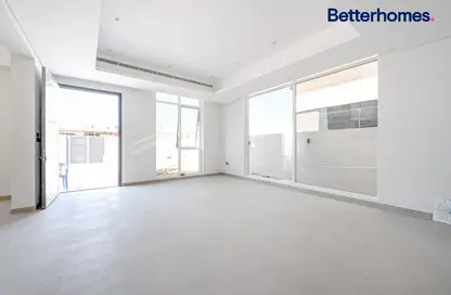 Empty Room image for: Villa - 4 Bedrooms - 5 Bathrooms for rent in Hoshi - Al Badie - Sharjah, Image 1