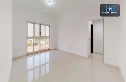 Apartment - 2 Bedrooms - 3 Bathrooms for rent in Spanish Tower - Dubai Sports City - Dubai