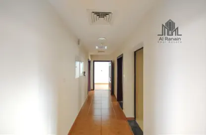 Hall / Corridor image for: Apartment - 2 Bedrooms - 3 Bathrooms for rent in Bida Bin Ammar - Asharej - Al Ain, Image 1