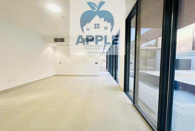 15613643 - Property Image 2