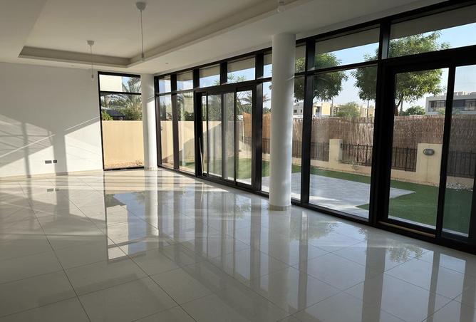 15615910 - Property Image 3