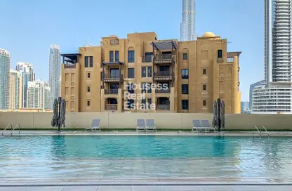صورة لـ حوض سباحة شقة - 2 غرف نوم - 2 حمامات للايجار في برج رويال - دبي وسط المدينة - دبي ، صورة رقم 1