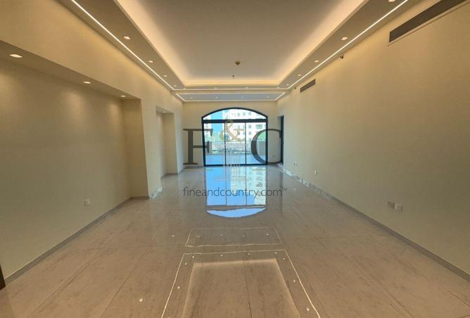 15702024 - Property Image 2