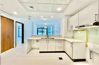 Apartment - 1 Bedroom - 2 Bathrooms for rent in C12 - Al Raha Beach - Abu Dhabi
