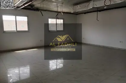 مكتب - استوديو - 1 حمام للايجار في 3 المويهات - المويهات - عجمان
