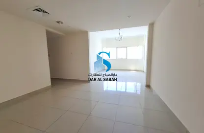 Apartment - 2 Bedrooms - 2 Bathrooms for rent in Al Hafeet Tower 8 - Al Nahda - Sharjah