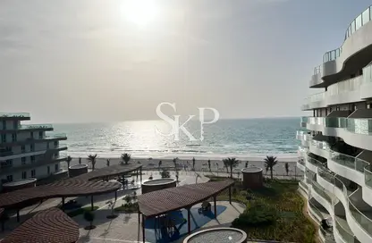 Apartment - 4 Bedrooms - 6 Bathrooms for rent in Qaryat Al Hidd - Saadiyat Island - Abu Dhabi