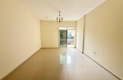 Apartment - 1 Bedroom - 2 Bathrooms for rent in Marina Residences 4 - Marina Residences - Palm Jumeirah - Dubai