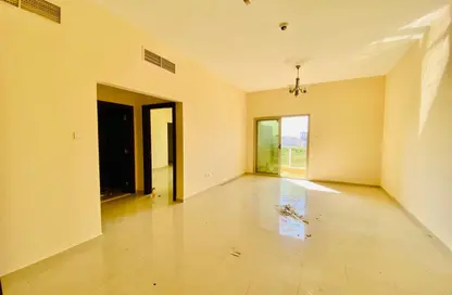 Apartment - 1 Bedroom - 2 Bathrooms for rent in Al Khair Building - Dubai Silicon Oasis - Dubai